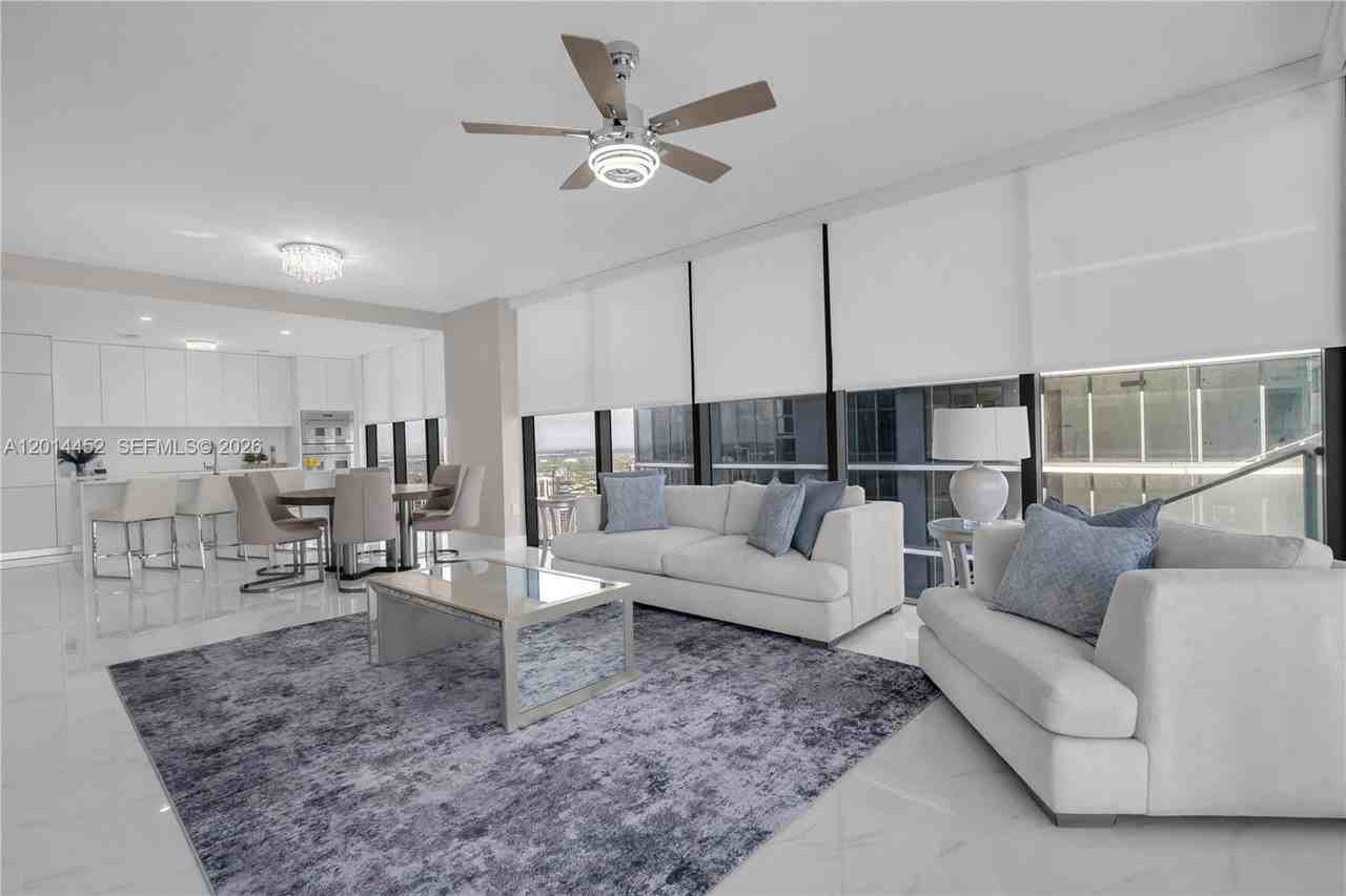 24th St Street 700 NE #4501 - Photo 5 of 50