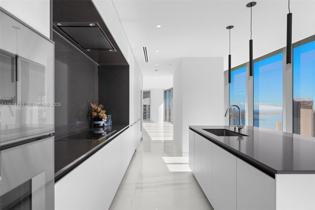 300 Biscayne Boulevard Way #3801 - Photo 4 of 42