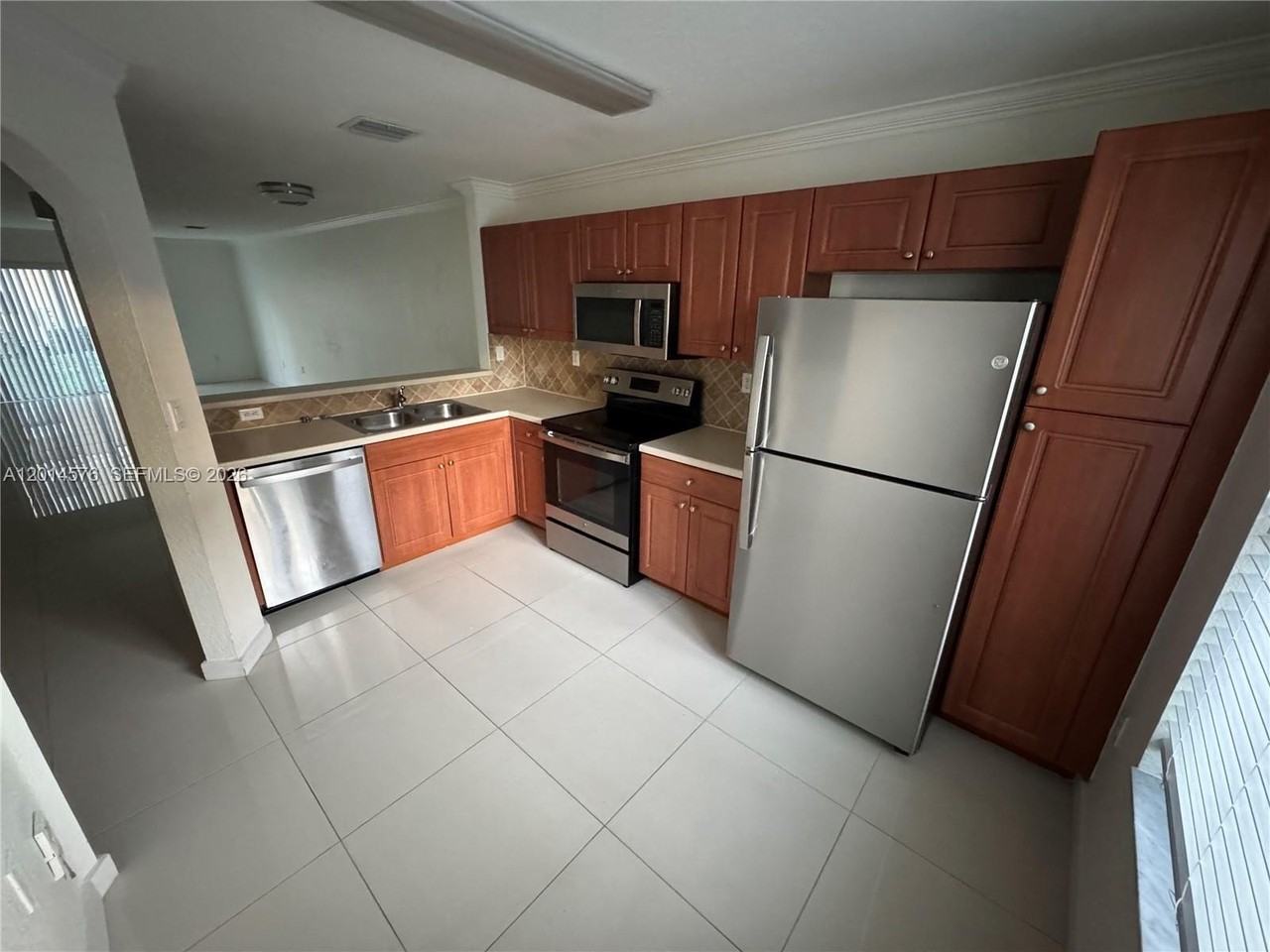3017 Sw 129th Ave #123 - Photo 4 of 11