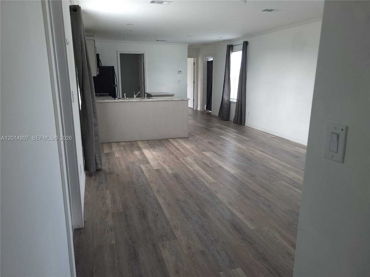 799 Hazel St #799 - Photo 5 of 13