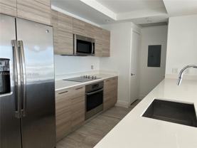 121 Ne 34th St #1207 - Photo 1 of 1