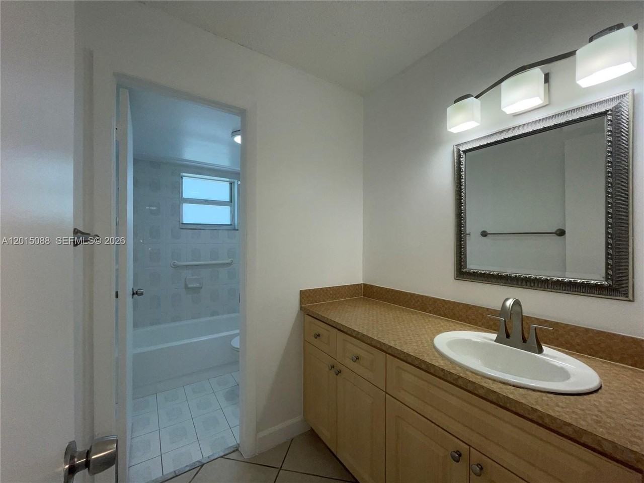 10300 Sw 24th St #B33 - Photo 5 of 19