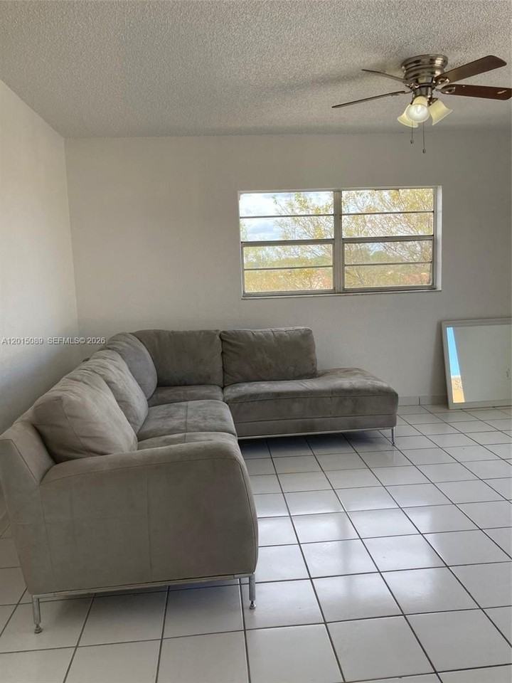 5100 Sw 41st St #PH6 - Photo 7 of 29