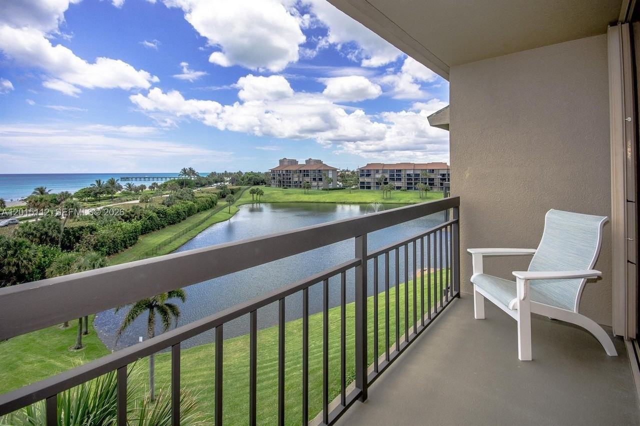 101 S Seas Dr #502 - Photo 3 of 44