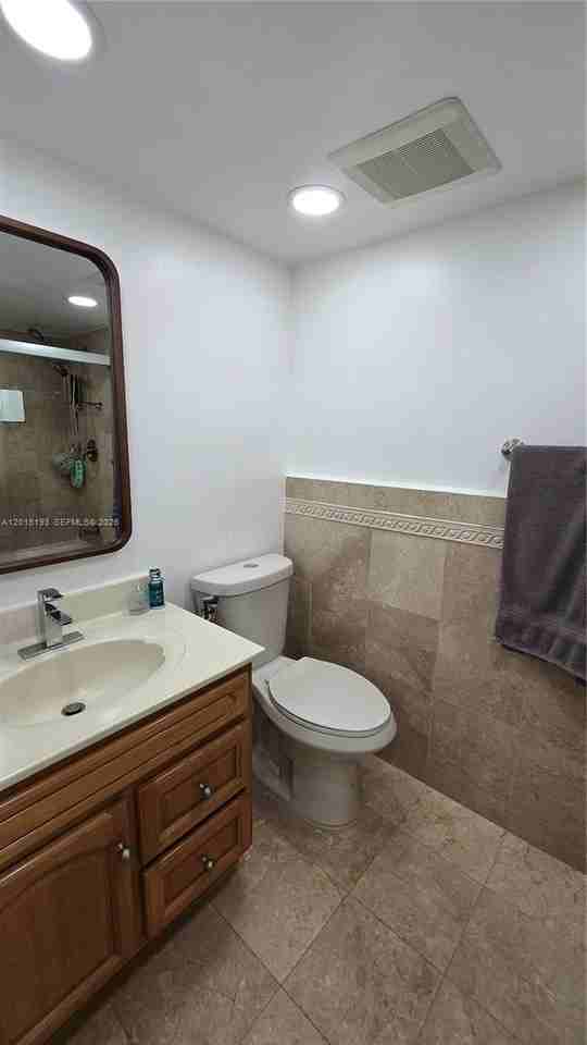 10805 Nw 7th St #3-22 - Photo 5 of 11