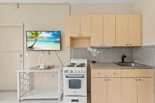 301 86th St #3A - Photo 1 of 1