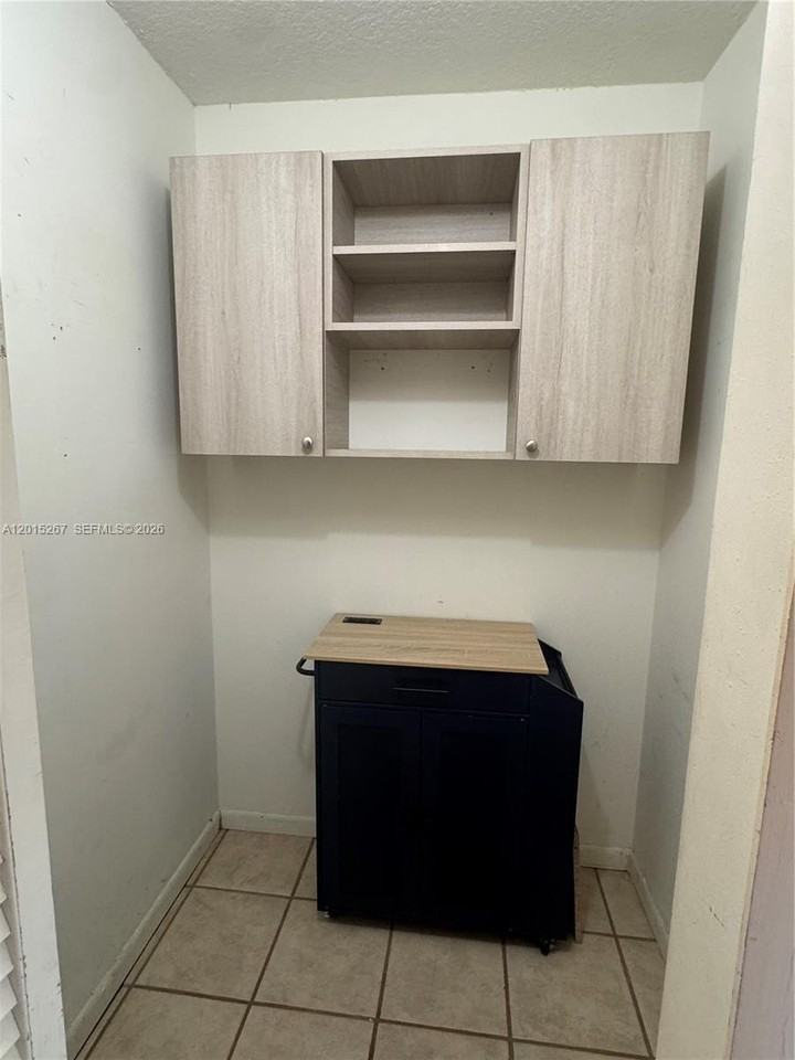 17016 Sw 144th Ct #B - Photo 5 of 12