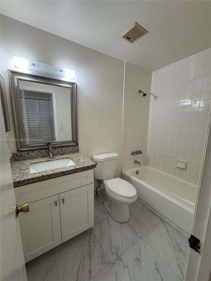 6900 Nova Dr #204-2 - Photo 5 of 10