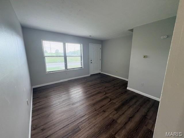 1034 Belle Valley Dr - Photo 3 of 14