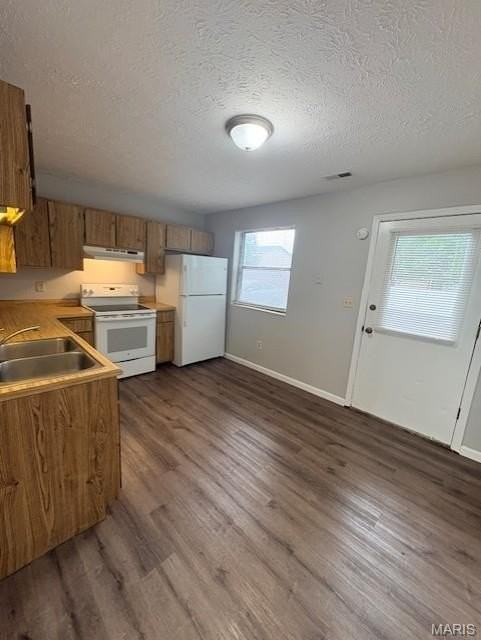 1034 Belle Valley Dr - Photo 4 of 14