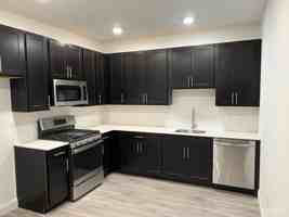featured image of 37 Main St #7