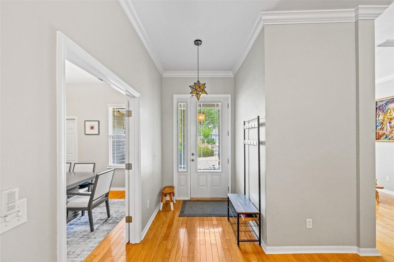 8629 Sw 80th Pl - Photo 3 of 48