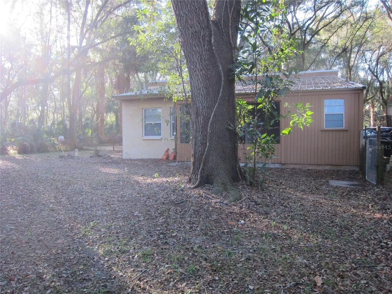 208 Ne Lucky Ave #A - Photo 7 of 24