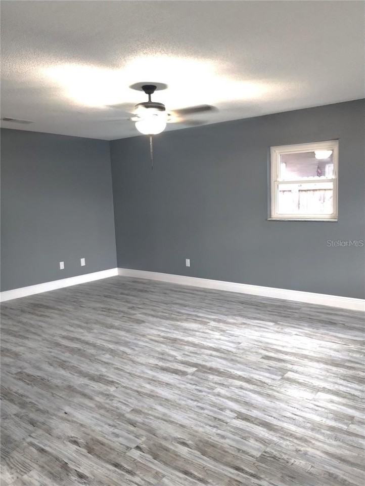 123 Tremont Dr - Photo 2 of 20