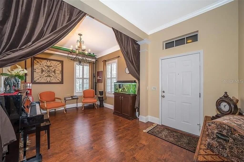 5310 Horton Ln - Photo 7 of 50