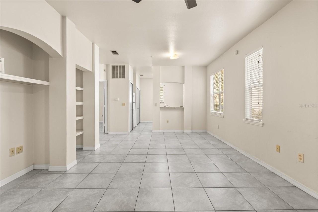 1321 Arbor Vista Loop #121 - Photo 4 of 12