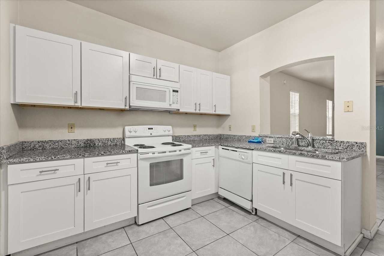 1321 Arbor Vista Loop #121 - Photo 7 of 12