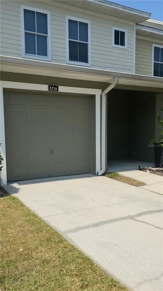 8216 Downpatrick Ct - Photo 3 of 36