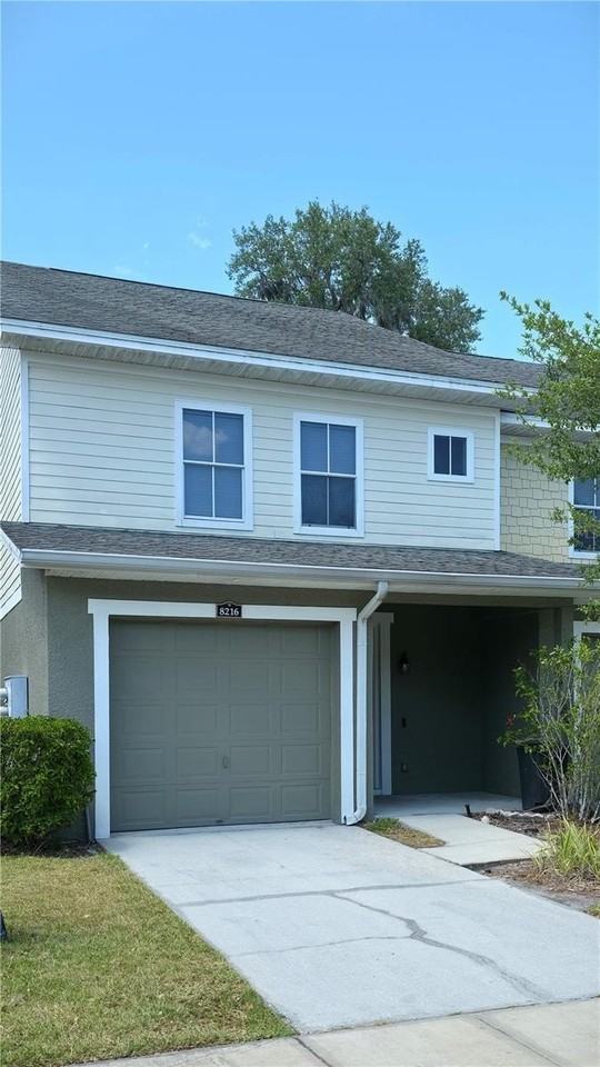 8216 Downpatrick Ct - Photo 4 of 36