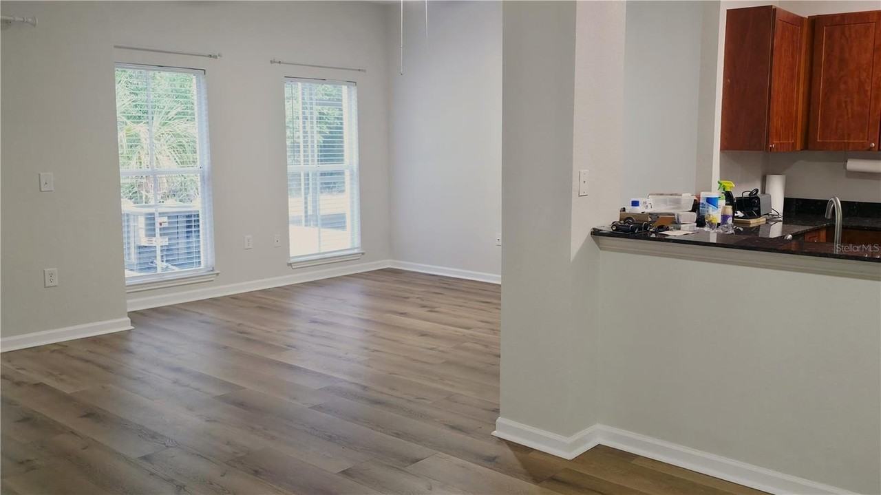 8216 Downpatrick Ct - Photo 7 of 36