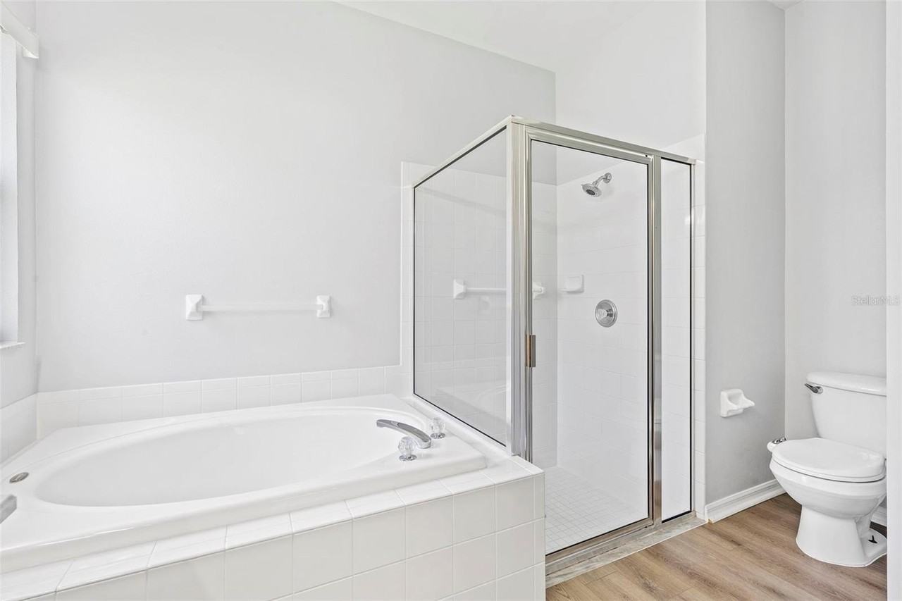 10301 Beneva Dr - Photo 7 of 12