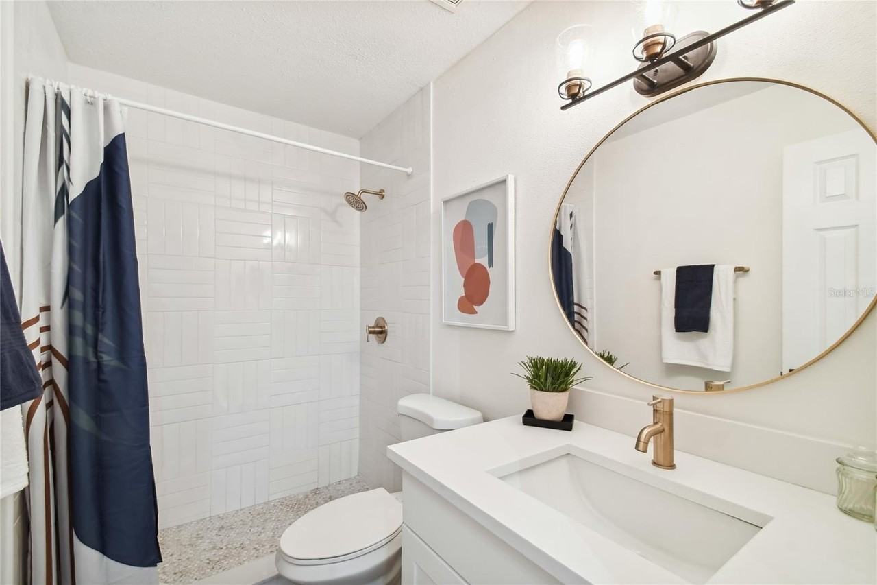 6422 S Adelia Ave - Photo 7 of 10