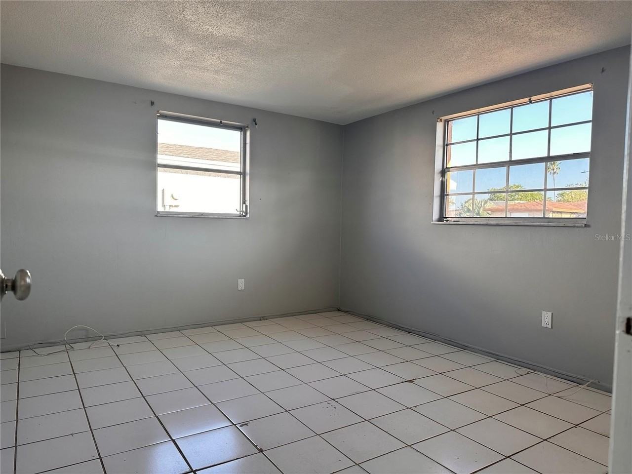 3215 Bright Dr - Photo 6 of 22
