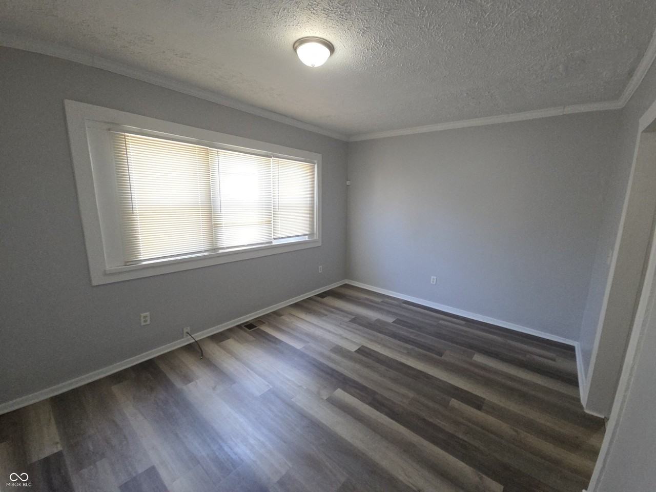 143 W 35th St - Photo 7 of 20