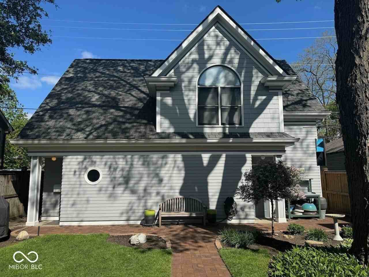 1219 N Alabama St - Photo 2 of 22