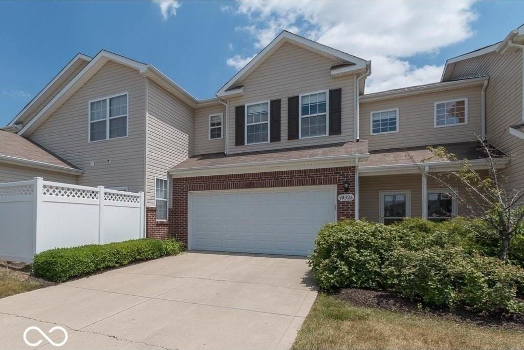14326 Shooting Star Dr - Photo 2 of 31