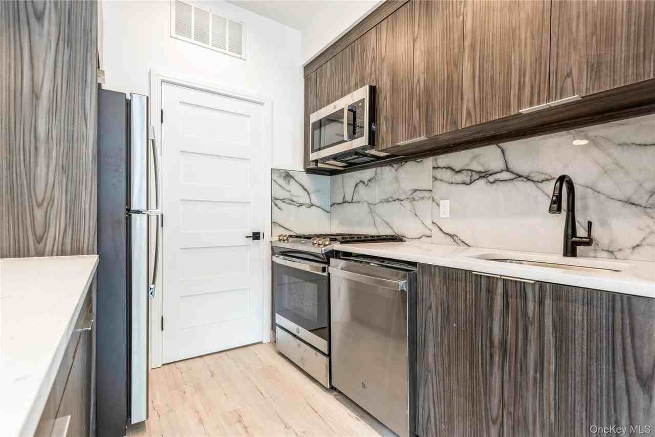 418 Atlantic Ave #205 - Photo 2 of 18