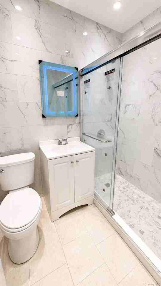 6504 Grand Ave - Photo 7 of 11