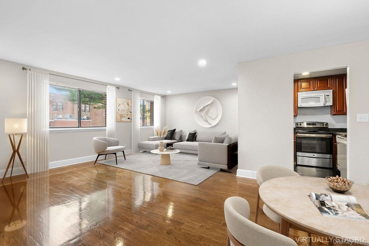 757 Chestnut St #1stFL - Photo 2 of 9