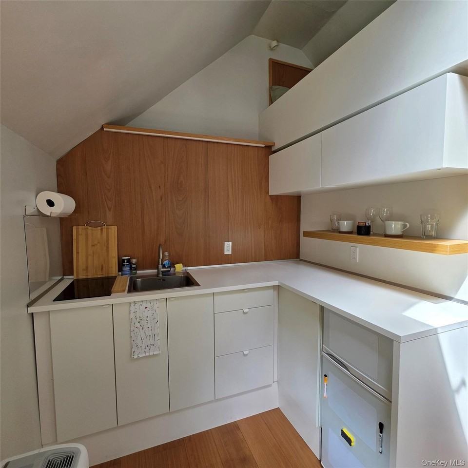 38 Gnarled Hollow Rd - Photo 6 of 11