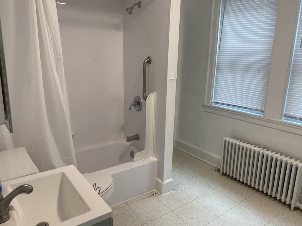 19 Meacham St #01 - Photo 6 of 11