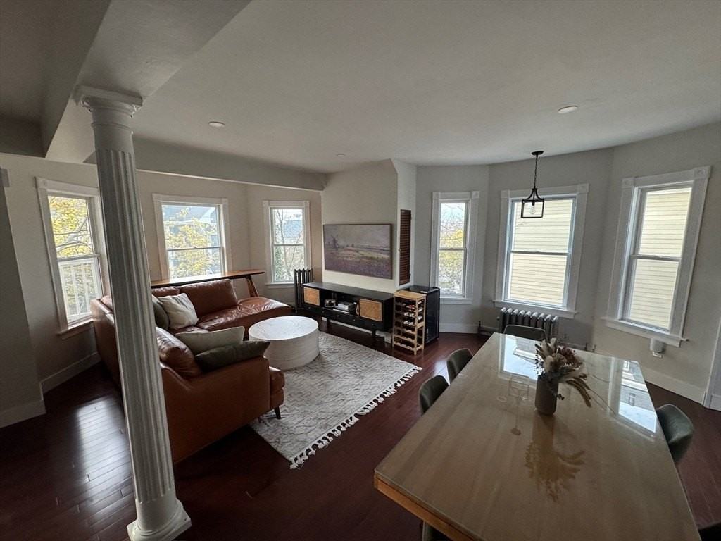 38 Pinckney St #3 - Photo 7 of 40