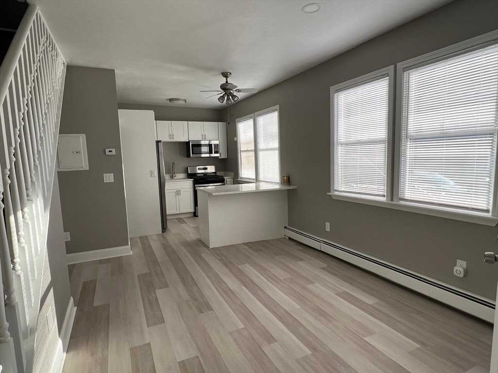 238 Appleton St #01 - Photo 3 of 5