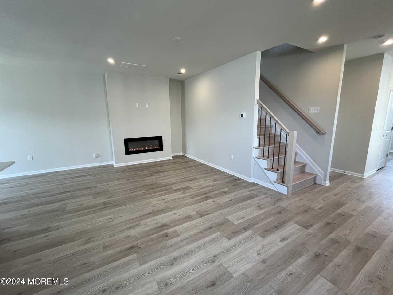 52 Chapel Ln - Photo 7 of 19