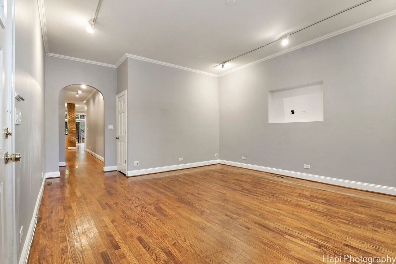 1228 N Noble St #1 - Photo 7 of 22