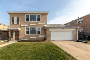 featured image of 8735 N Wisner St #2