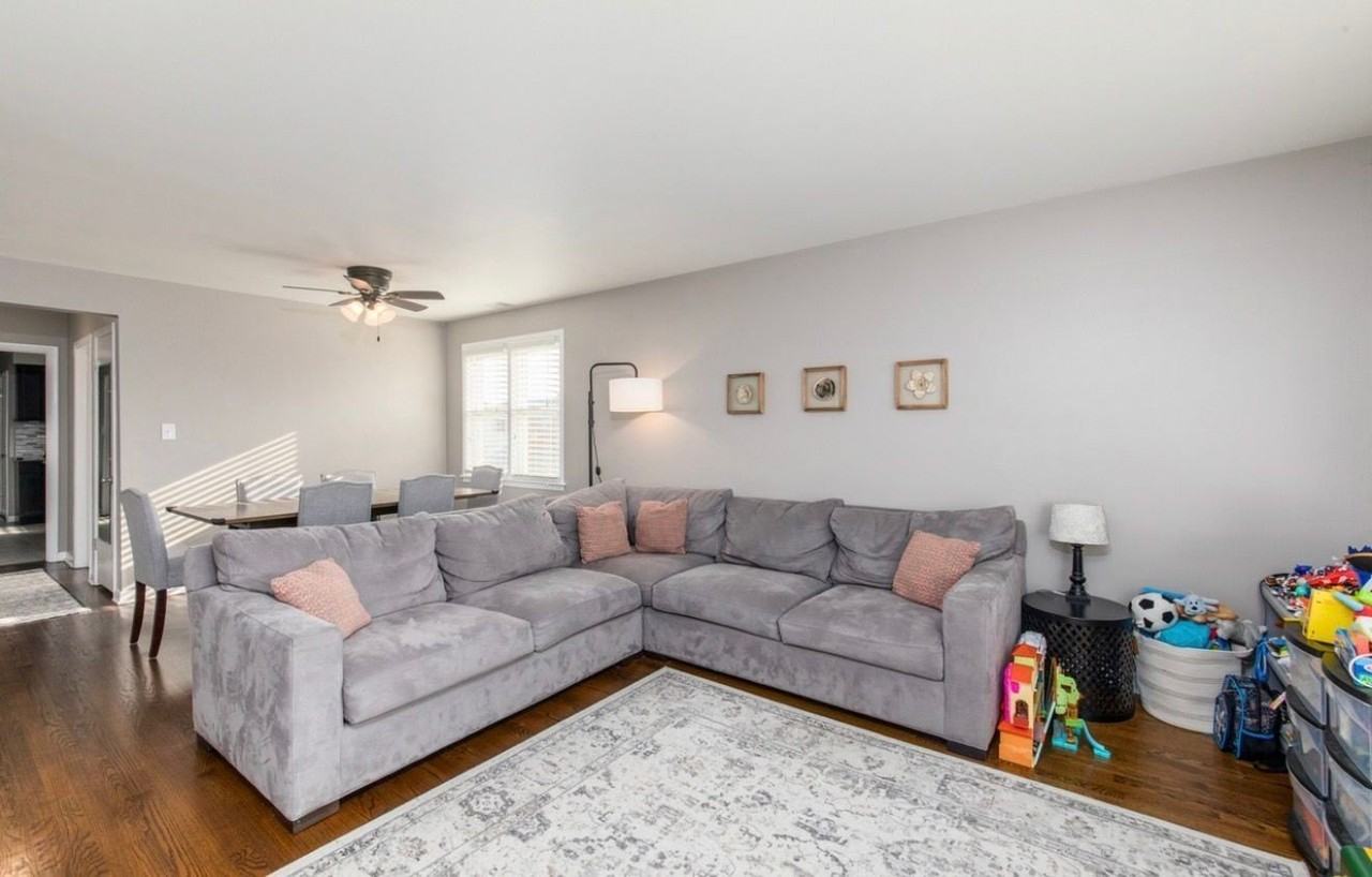 8735 N Wisner St #2 - Photo 5 of 15