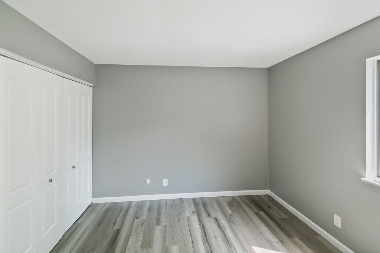 164 Galewood Dr - Photo 4 of 15