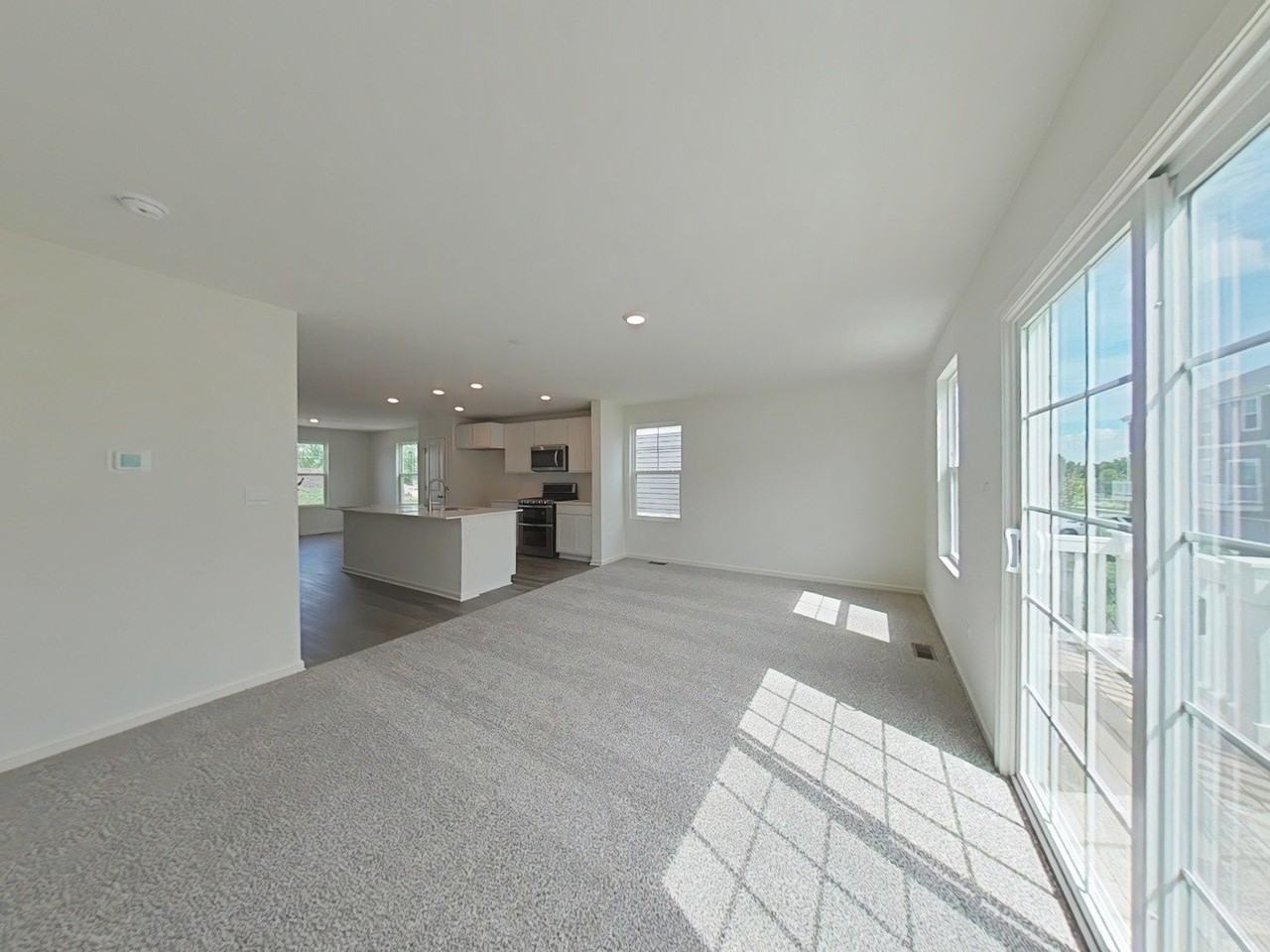 334 Basin Ct - Photo 3 of 8