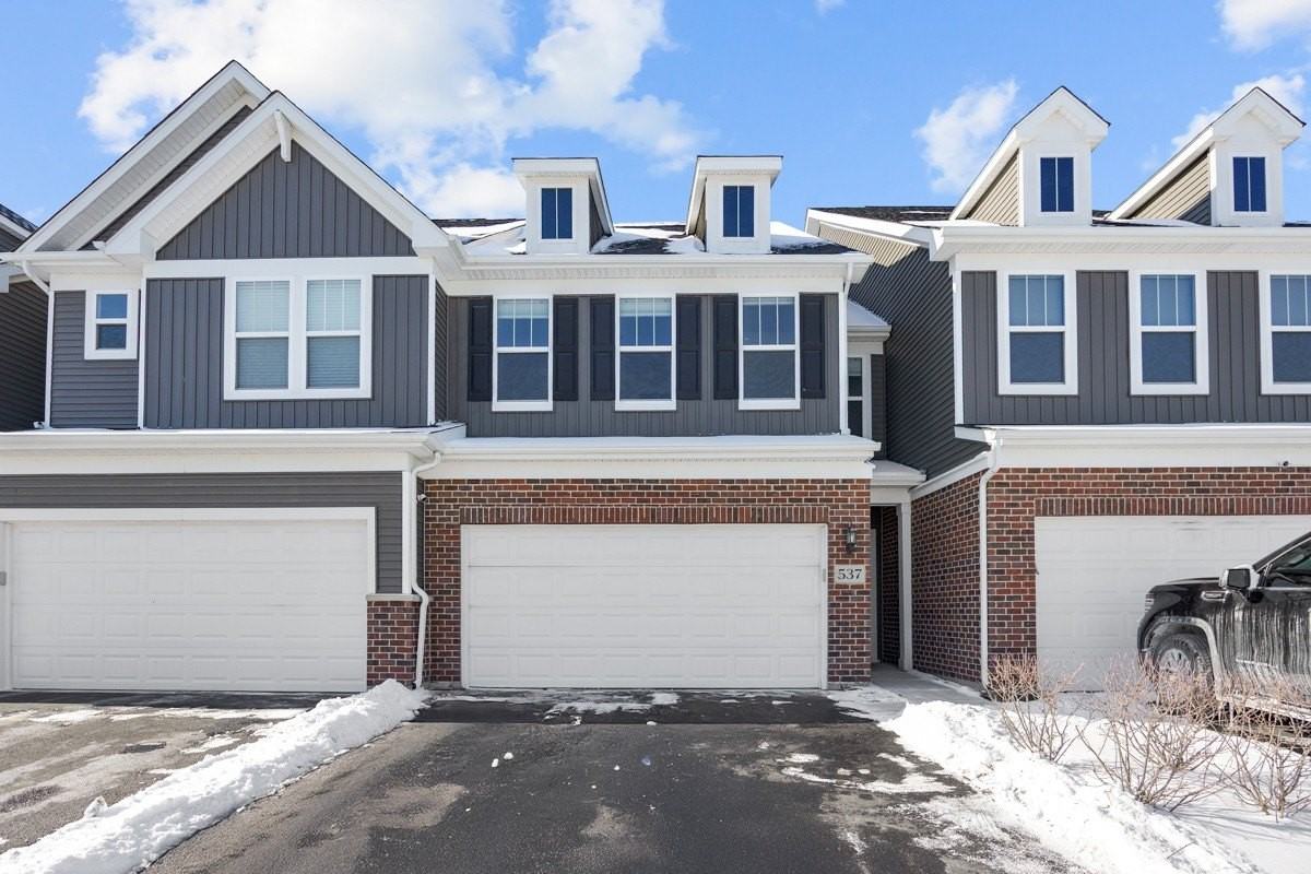 537 Watercress Dr - Photo 2 of 26