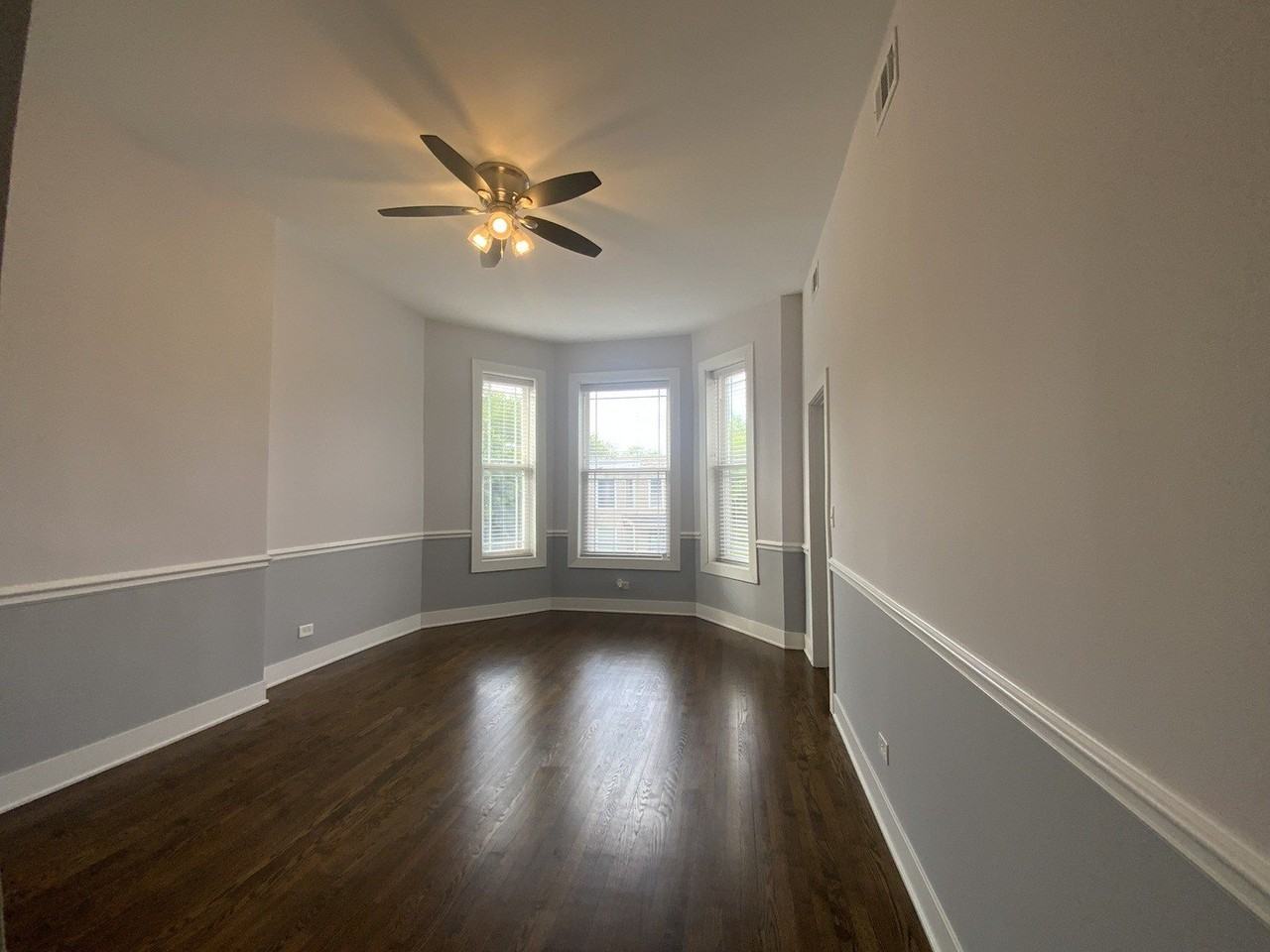 3910 W Arthington St #2 - Photo 5 of 18