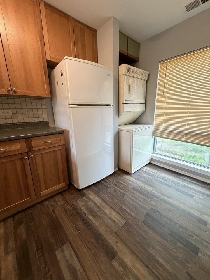 5915 Meadow Dr - Photo 7 of 23