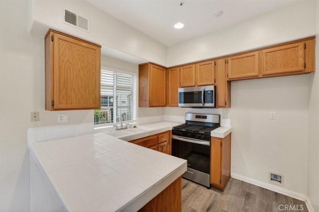 1216 N Sunflower Ave #A - Photo 7 of 18