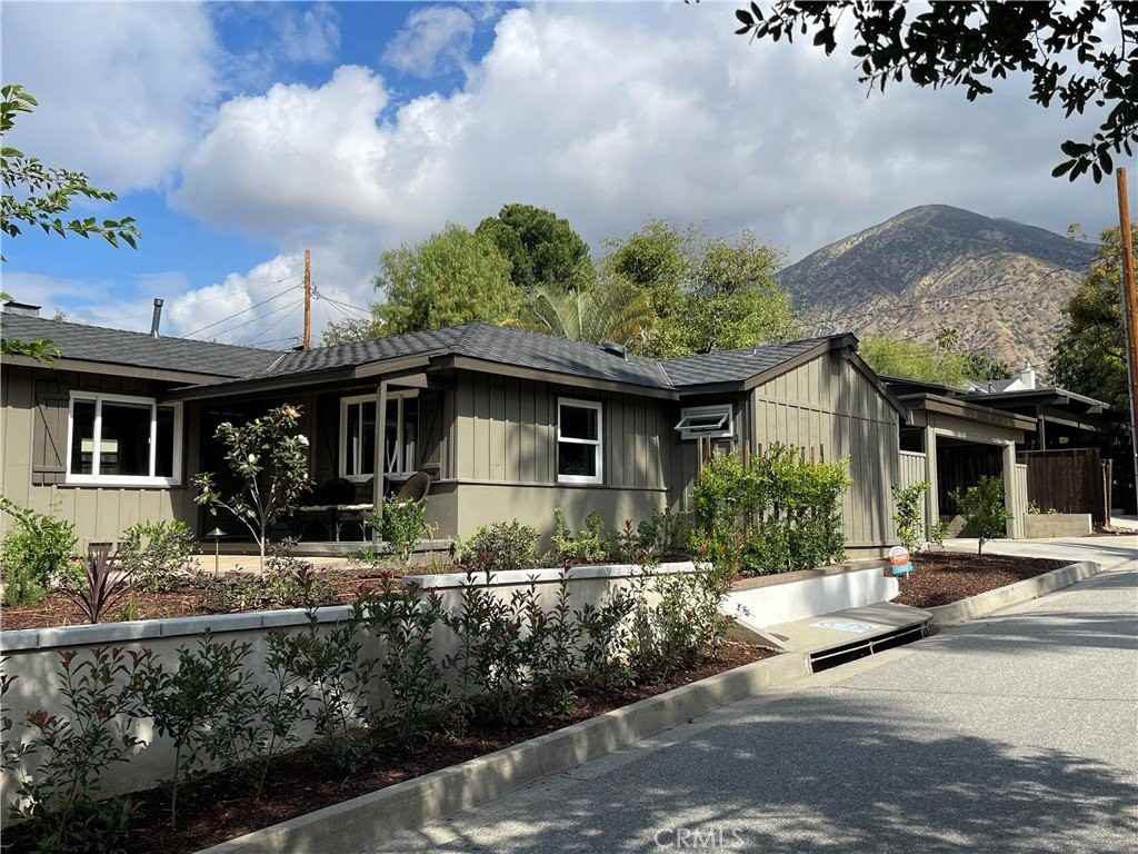515 E Sierra Madre Blvd - Photo 3 of 20
