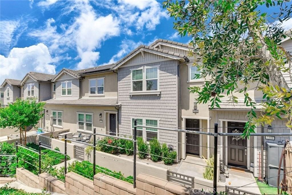 7310 Blue Sky Pl - Photo 3 of 43