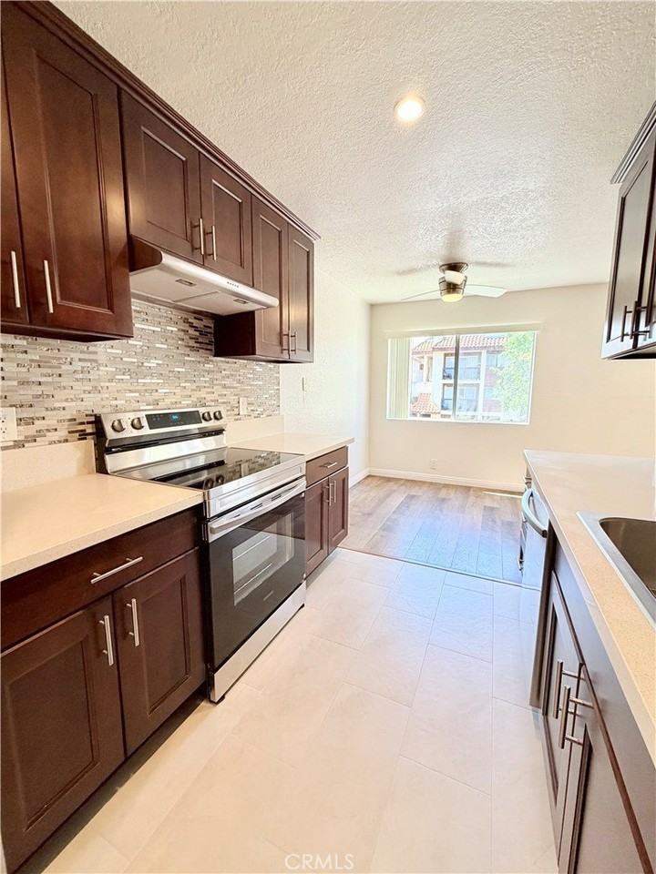 377 W California Ave #26 - Photo 7 of 50